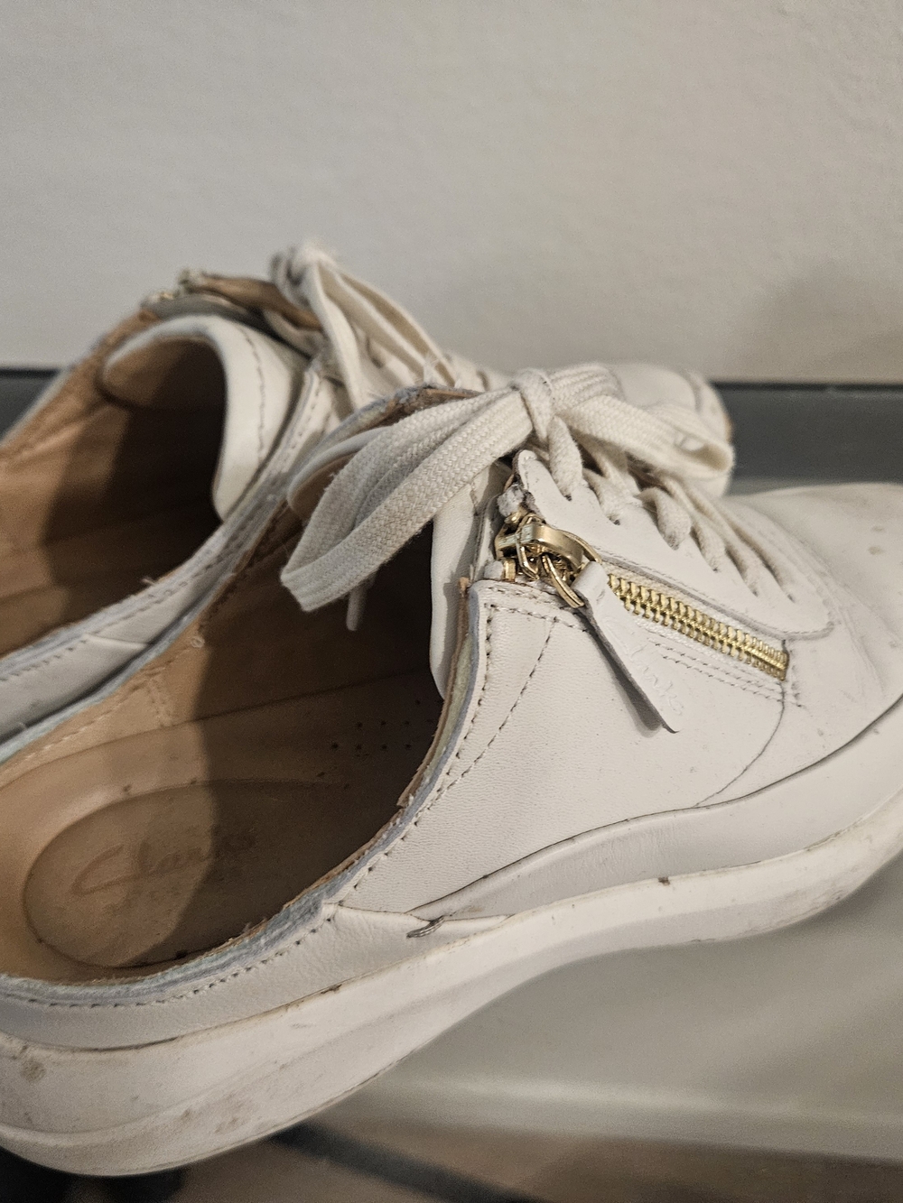 White Leather Women’s Low-Top Sneakers with Gold Zipper